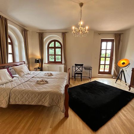 Dogs Resort And Spa Horni Bezdekov Ngoại thất bức ảnh