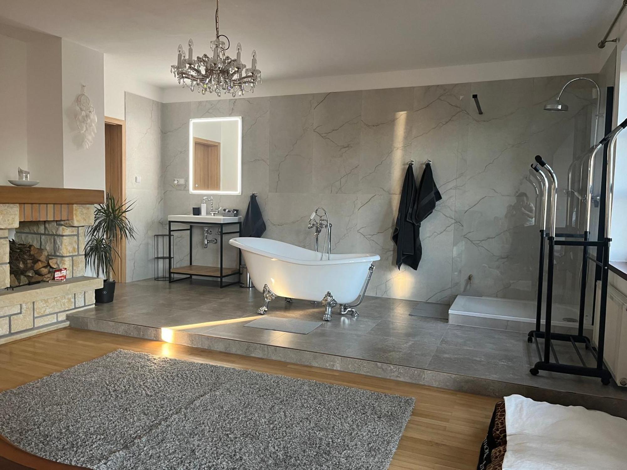 Dogs Resort And Spa Horni Bezdekov Ngoại thất bức ảnh